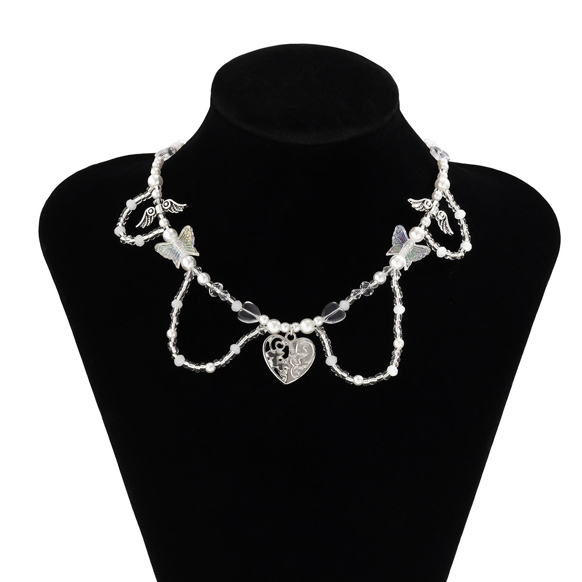 Collana con pendente a forma di cuore di farfalla minimalista con catena in lega, dettagli in strass e perline, nappe pendenti effetto perla, finitura galvanizzata
