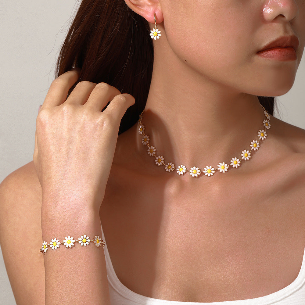 Elegant Bohemian Geometric Floral Alloy Plated Daisy Jewelry Set with Ball Chain for Women