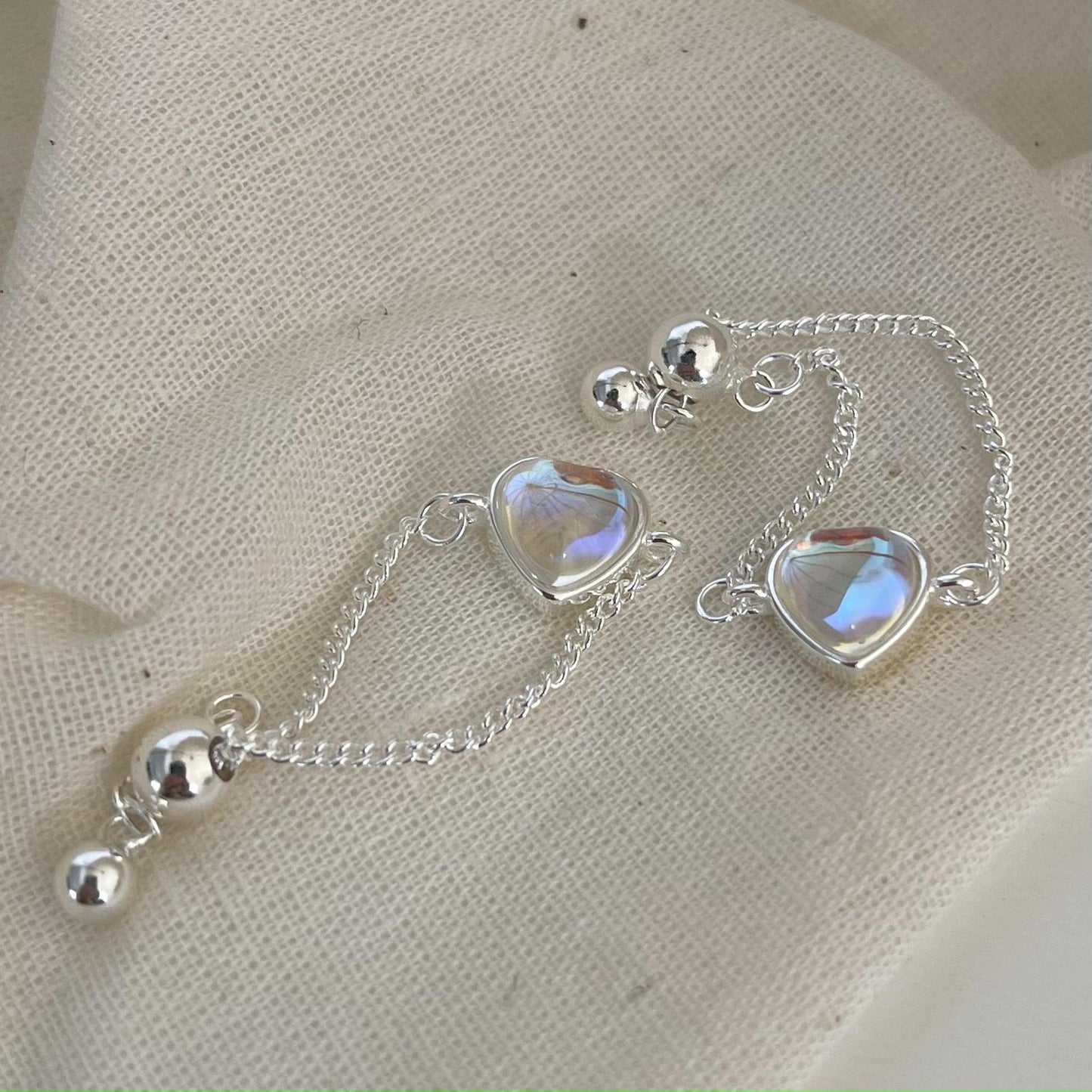 Anillo minimalista de plata de ley 925 con forma de corazón e incrustaciones de diamantes de imitación AB para mujer