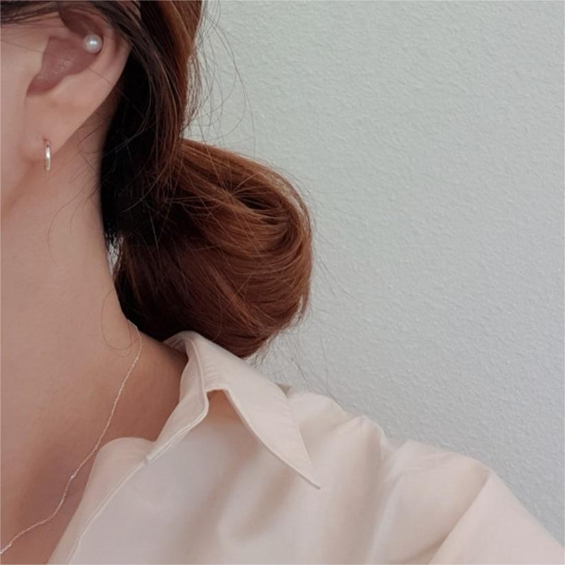Orecchini a cerchio rotondi minimalisti da donna in argento sterling 925 placcato oro