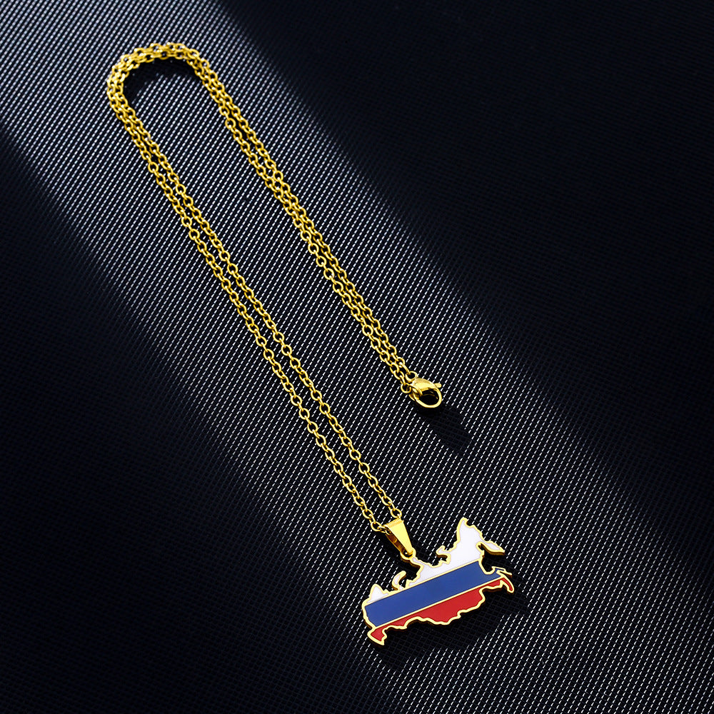 Collar con colgante geométrico étnico de acero inoxidable con dije de acero de titanio y acabado galvanizado en cadena tipo O