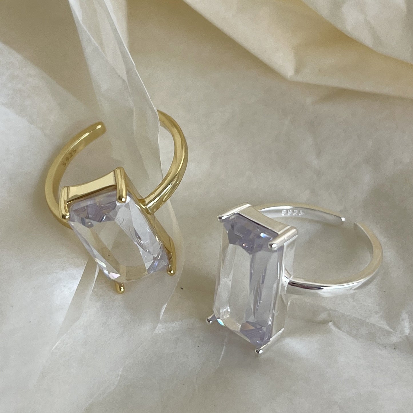 Anello da donna minimalista, dolce, in argento sterling 925, rettangolare, geometrico, intarsiato con zirconi cubici