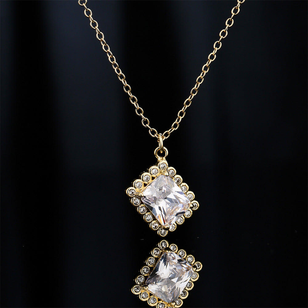 INS Style Geometric Green Zircon Pendant Necklace for Women with Copper Base and 18K Gold Plating