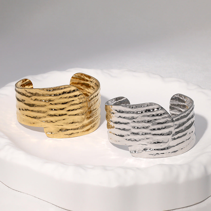 Minimalist Vintage 18K Gold Plated Stainless Steel Asymmetrical Bracelet Lightweight Fashion Jewelry