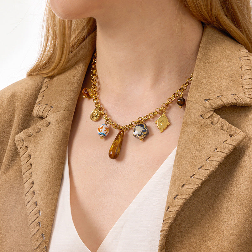 Collana con Pendente Geometrico in Acciaio al Titanio e Catena in Acciaio Inossidabile Galvanizzato da Donna