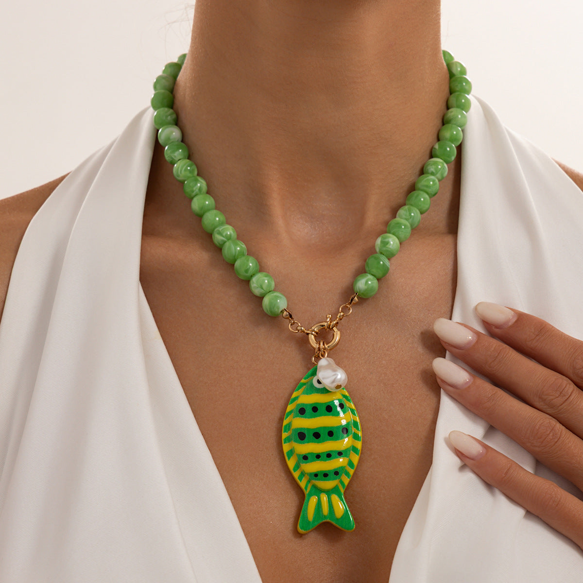 Sweet Casual Acrylic Fish Pendant Necklace Colorful Beaded Chain Women's Jewelry