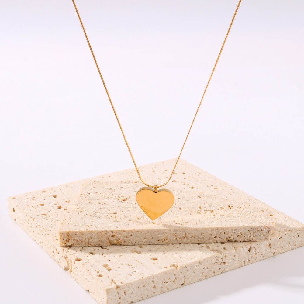 Minimalist Heart-Shaped Titanium Steel Pendant Necklace with 18K Gold Plating on O-Chain for Women