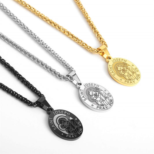 Collana con pendente geometrico minimalista in acciaio inossidabile con medaglia in acciaio al titanio galvanizzato per donna