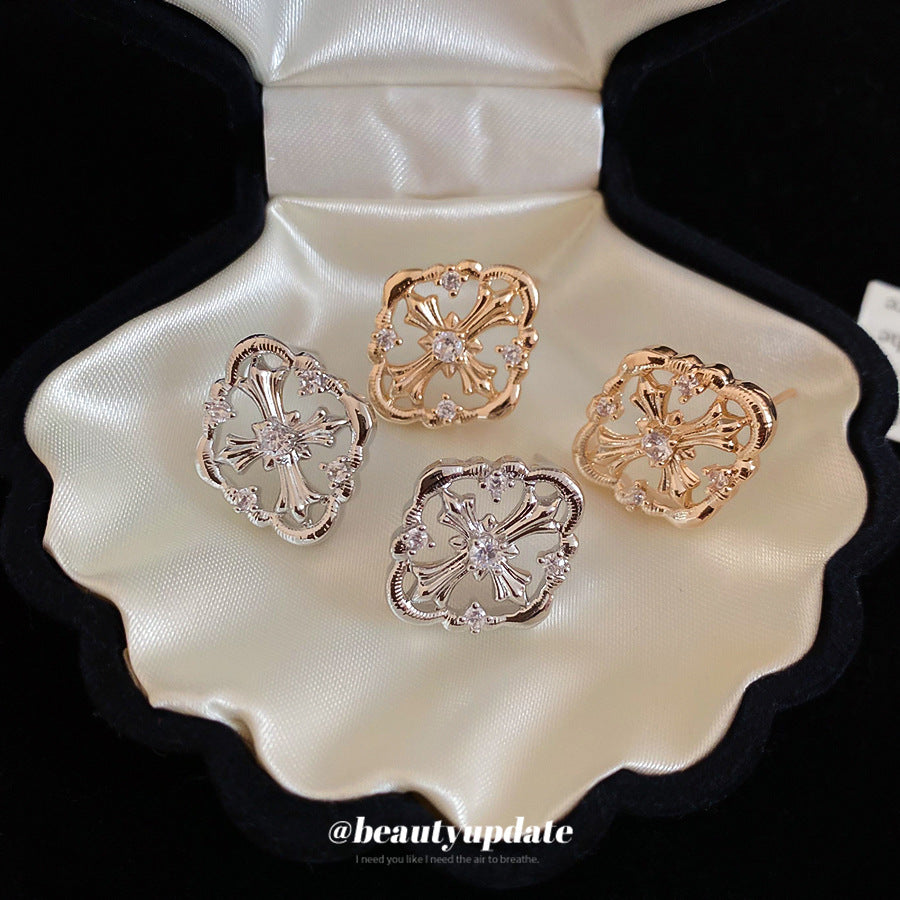 Orecchini a perno a croce a rombo geometrici con intarsi in zircone da donna, gioielli per l'orecchio minimalisti alla moda per tutti i giorni