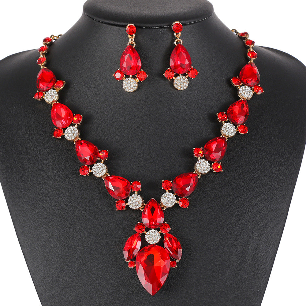 Original Design Heart-Shaped Rhinestone-Set Alloy Necklace and Earrings Set with Bubble, Circle, and Dot Stud Details for Women