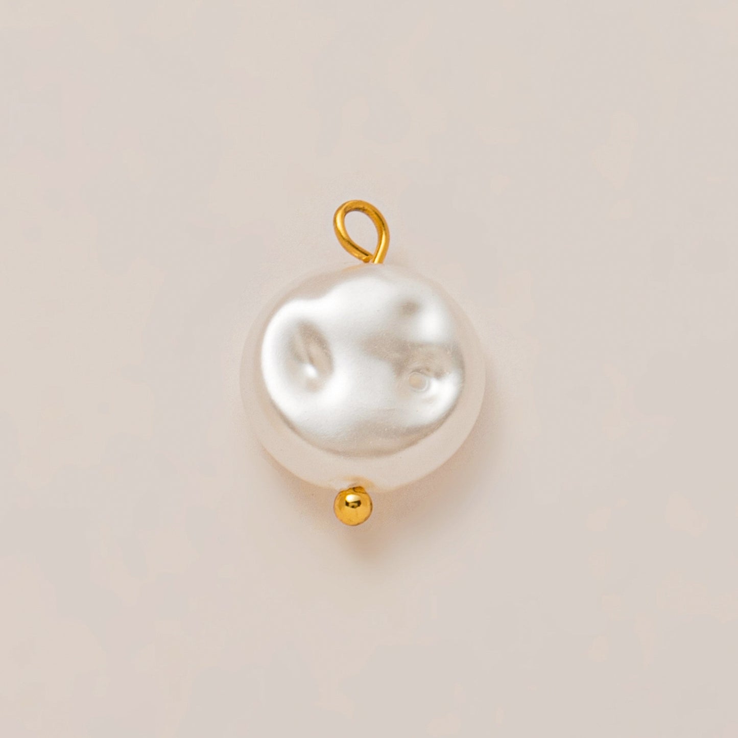 Luxury 18K Gold Plated Brass Pendant with Gemstone Inlay Geometric Fish Clover Heart Design