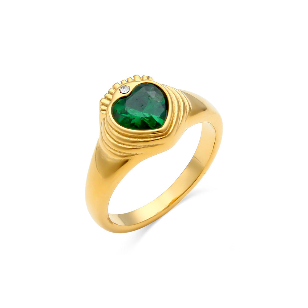 Luxury Vintage-Inspired Geometric Crown Heart Ring in Stainless Steel with 18K Gold Plating and Zircon Inlay