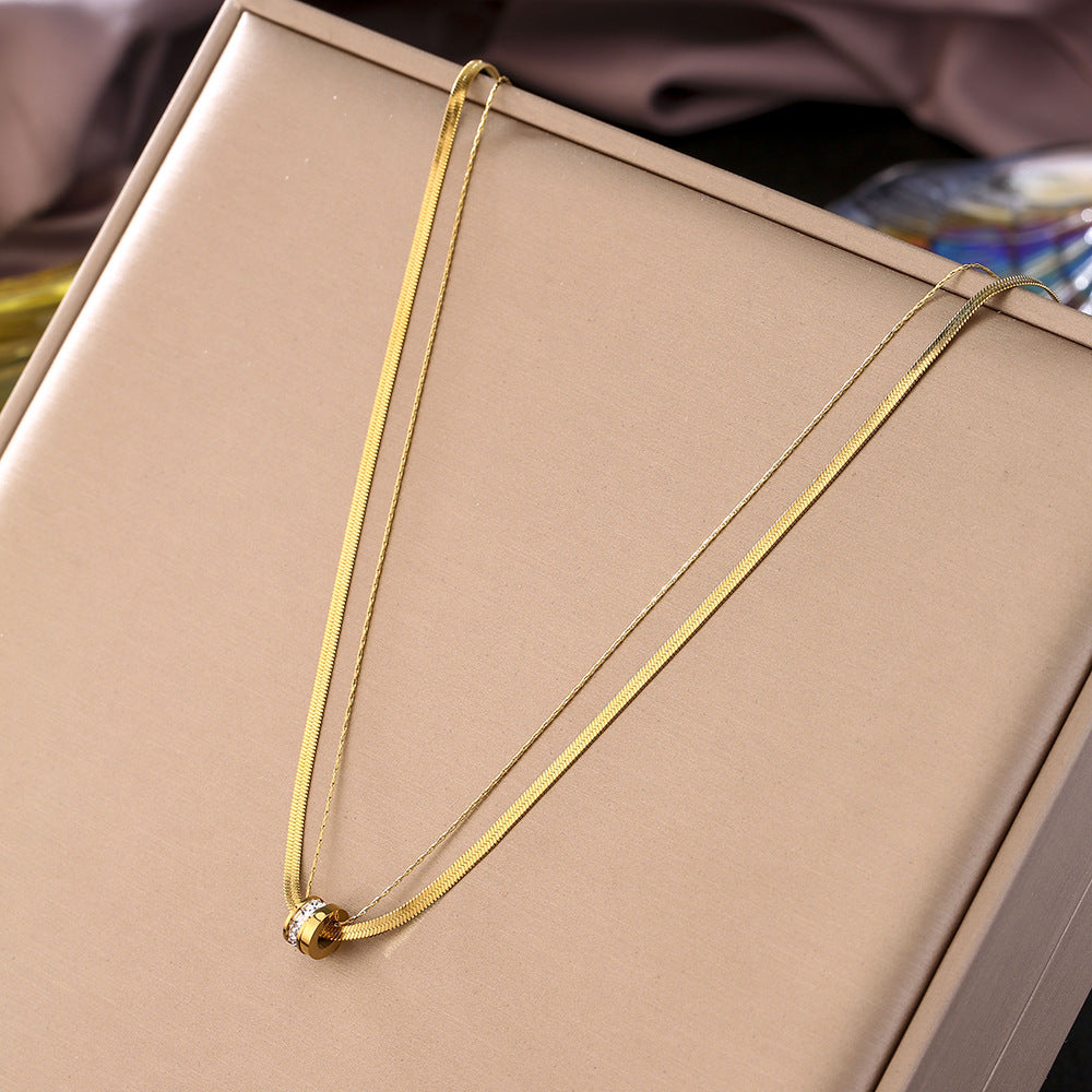 Collar de Doble Capa Minimalista Geométrico de Acero de Titanio con Baño de Oro y Cadena de Serpiente para Mujer