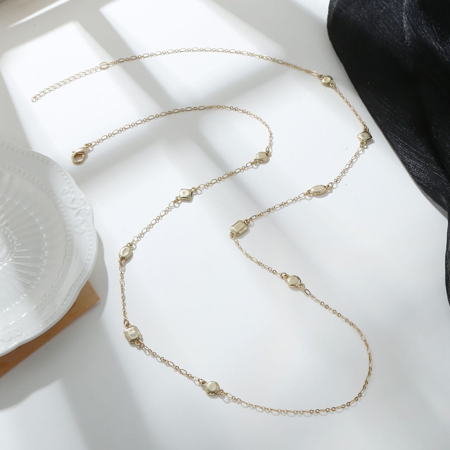 Casual Geometric Alloy Ball Chain Necklace