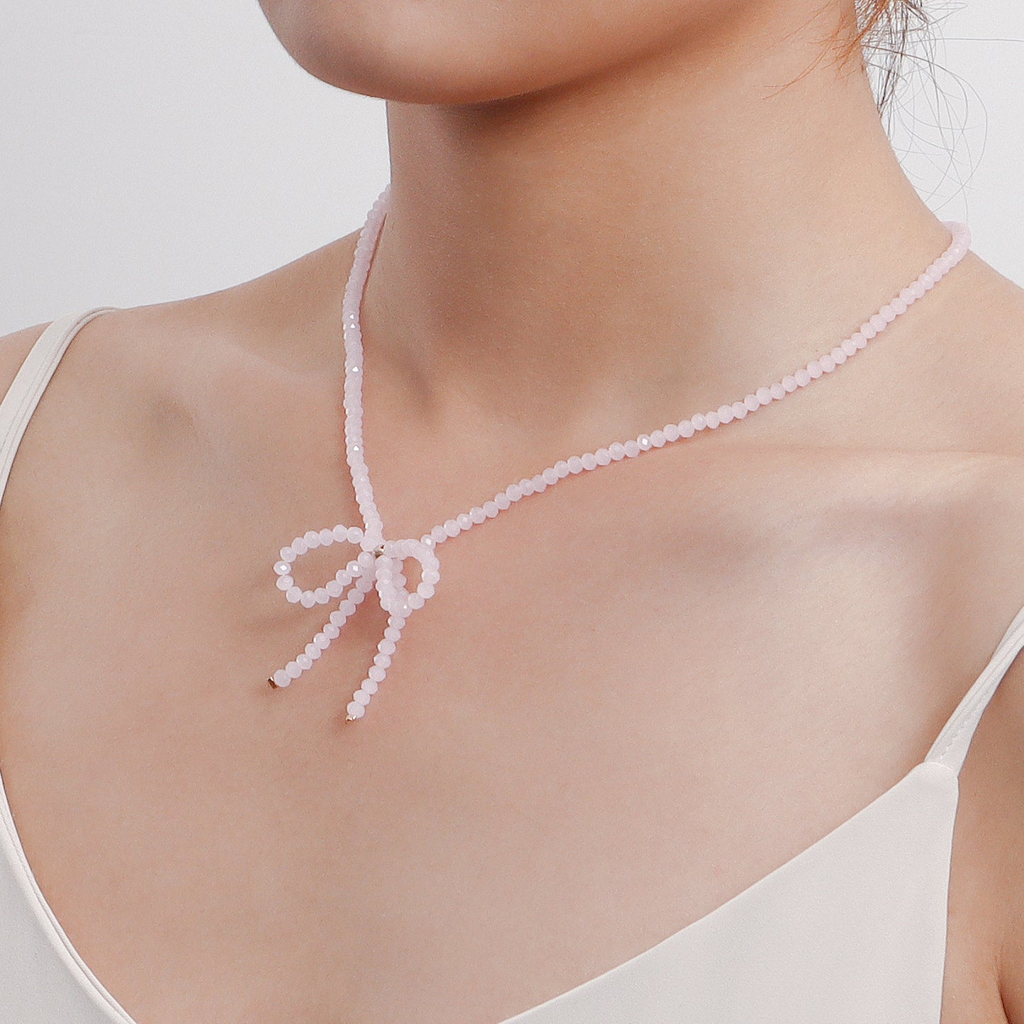 Vintage-Inspired Sweet Bowknot Choker Necklace for Women with Alloy Pendant and Geometric Design, Electroplated Finish