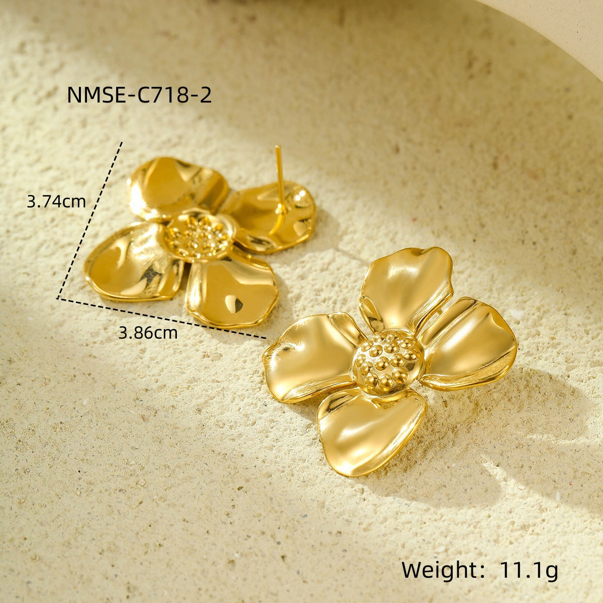 Orecchini da donna minimalisti geometrici a fiore in acciaio inossidabile con dettagli in perle e placcatura oro