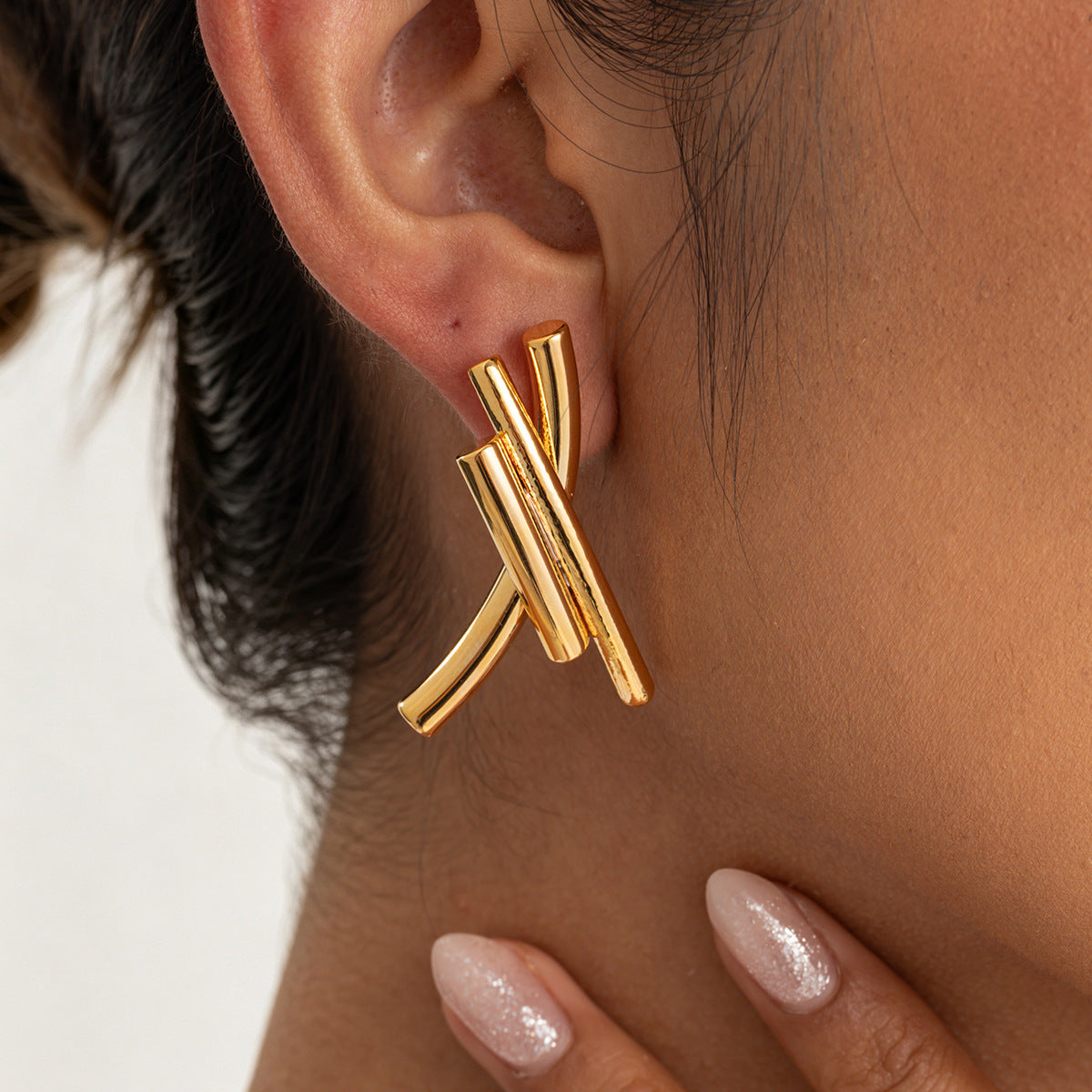 Elegant 18K Gold Plated Brass Geometric Round Cubic Zirconia Earrings for Women