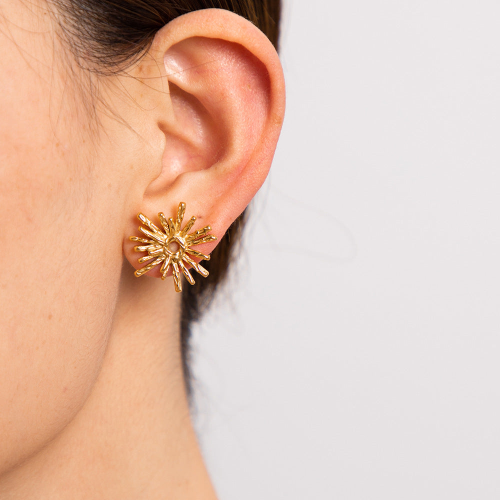 Pendientes de botón geométricos de acero inoxidable de lujo francés vintage con diseño de girasol y ramas, pendientes llamativos irregulares galvanizados para mujer