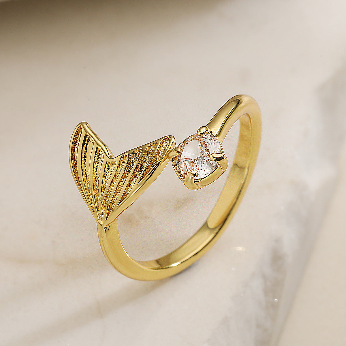 Minimalist 18K Gold Plated Brass Geometric Micro-inlay Cubic Zirconia Ring for Women
