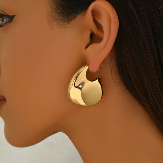 Aretes Chic Geométricos de Aleación de Zinc Pulido para Mujer con Acabado Electrochapado en Oro de 18K