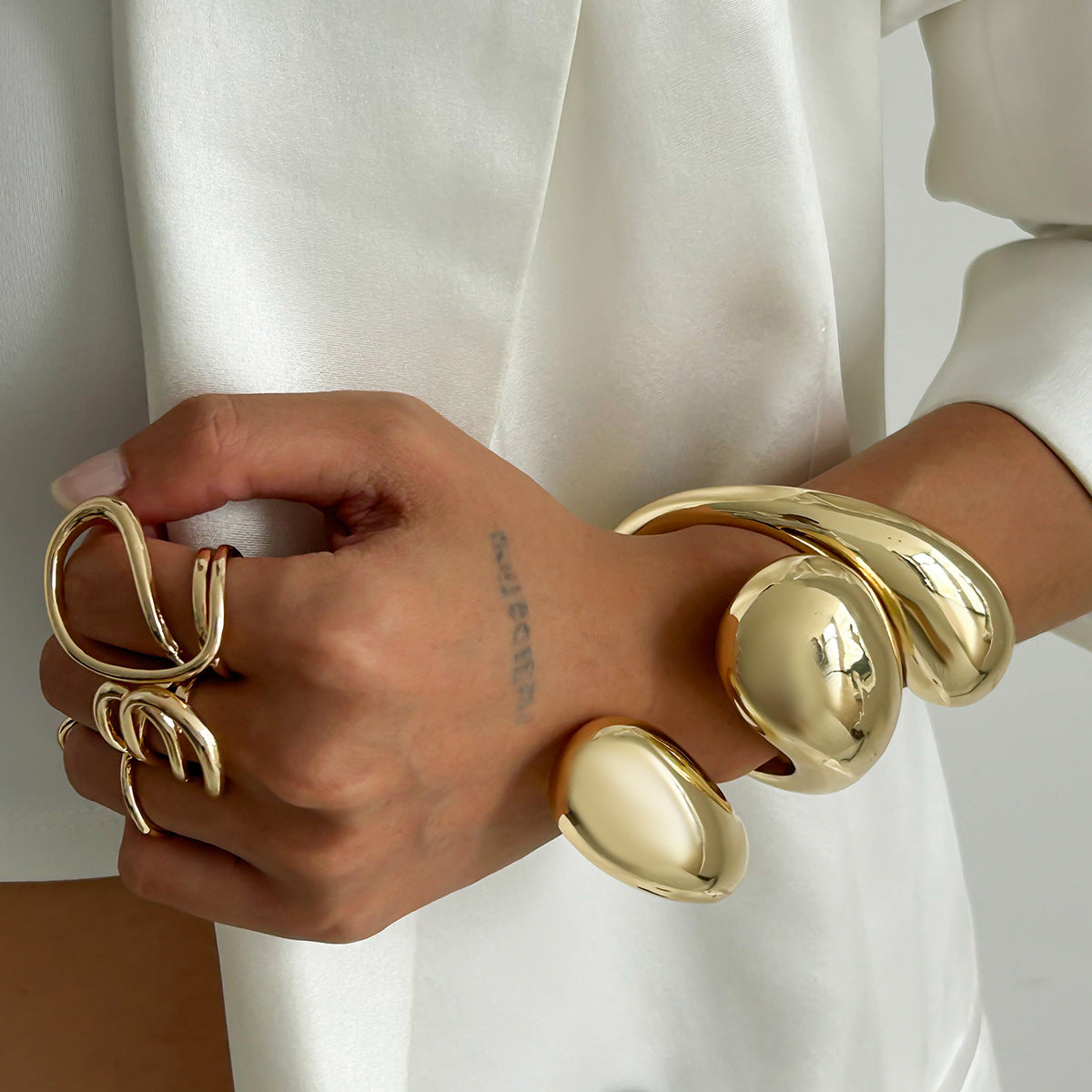 Exaggerated Spiral Teardrop Open Cuff Bracelet Set Zinc Alloy Plated