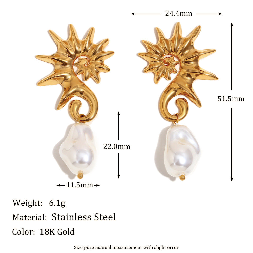 Fashionable Vintage-Style Seahorse-Shaped Stainless Steel Earrings with 18K Gold Plating and Baroque Pearl Accents