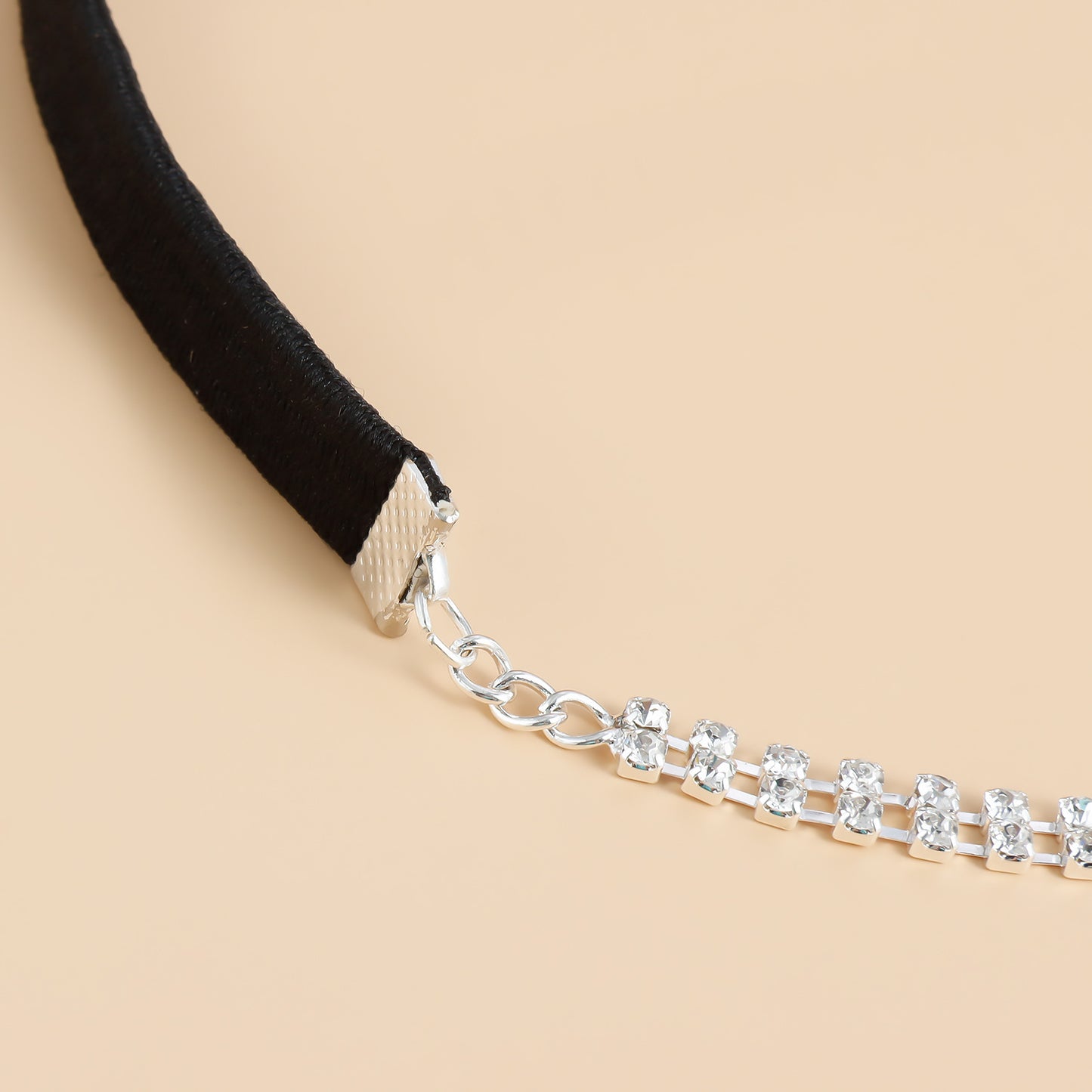 Elegant Hollow-Out Rhinestone Bowknot Anklet for Women Alloy Adjustable Leg Chain with Sparkling Star Motif