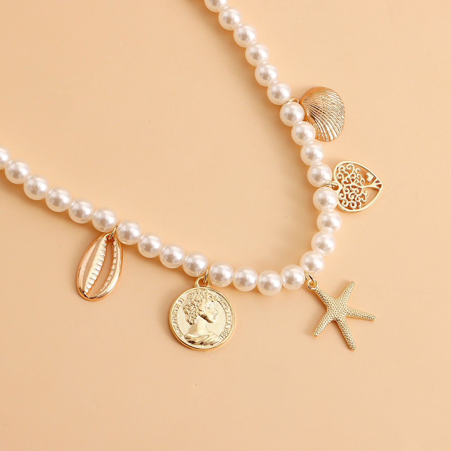 Ocean-Inspired Starfish Pendant Necklace for Women in Alloy with Plated Finish, Geometric Design, Adjustable Clavicle Chain