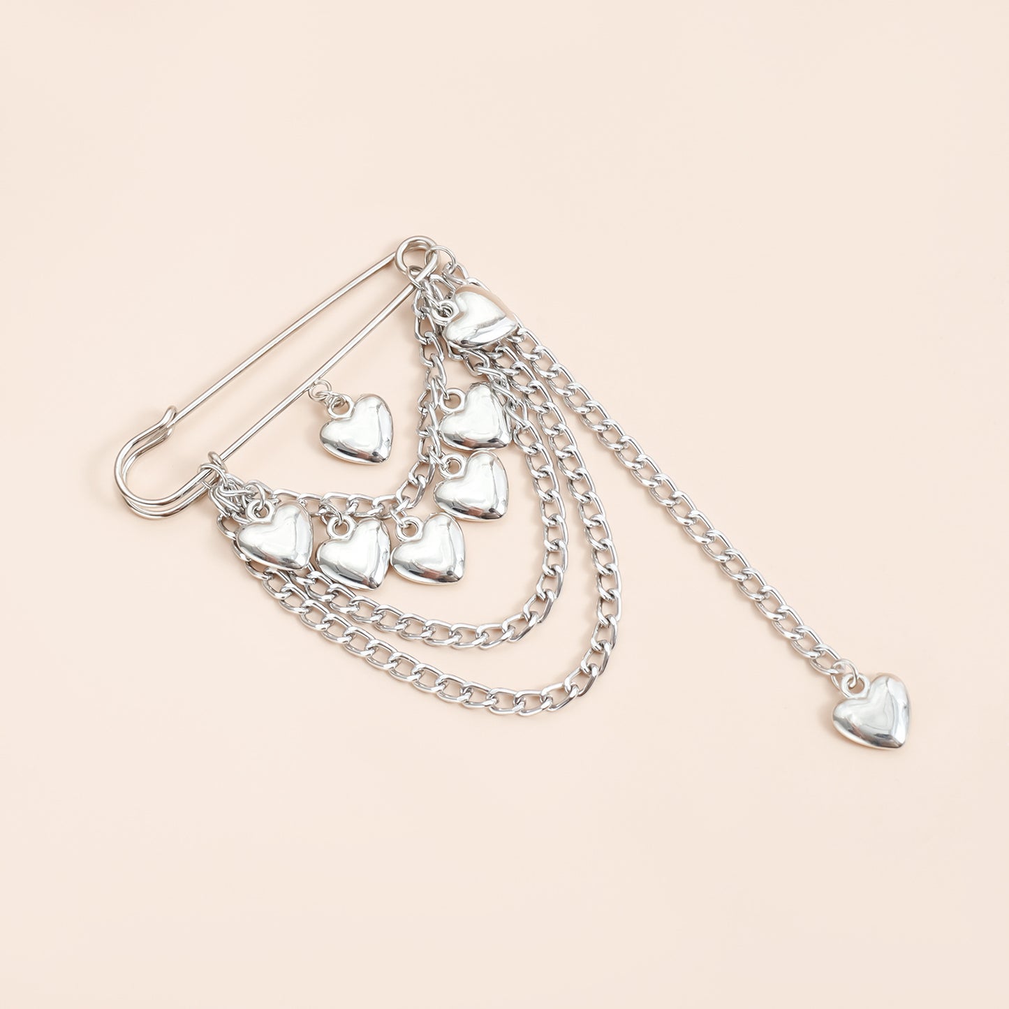 Vintage Elegant Heart Geometric Plated Alloy Brooch with Tassel Chain for Women
