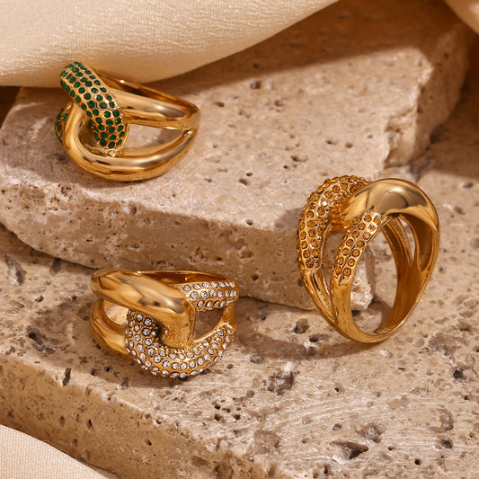 Anello da donna in acciaio inossidabile di tendenza, con placcatura in oro 18 carati e zirconi a contrasto, dalla forma geometrica
