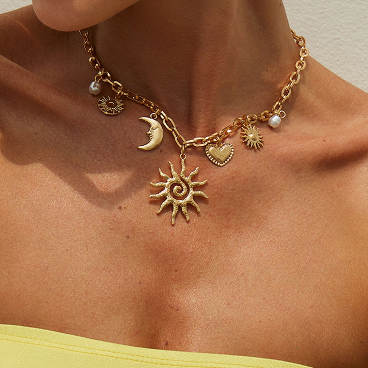 Collana con Pendente a Mezzaluna Stile Vintage con Catena a Doppio Strato e Dettagli Nappa per Donna in Lega con Finitura Galvanica