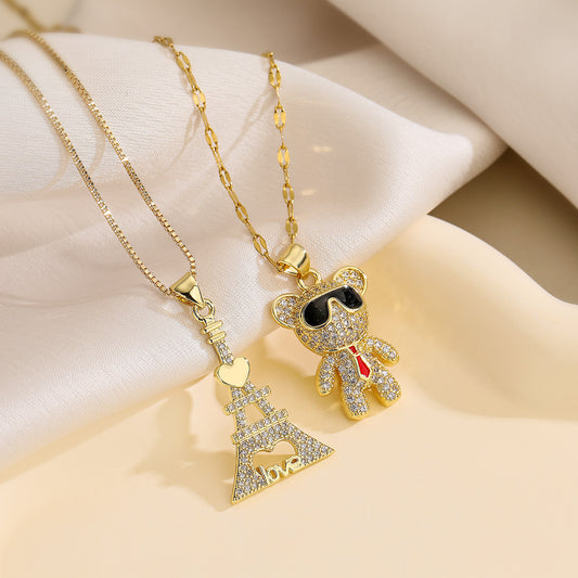 Collana con ciondolo a orsetto per donna in rame placcato oro vero e zirconi stile medaglione geometrico