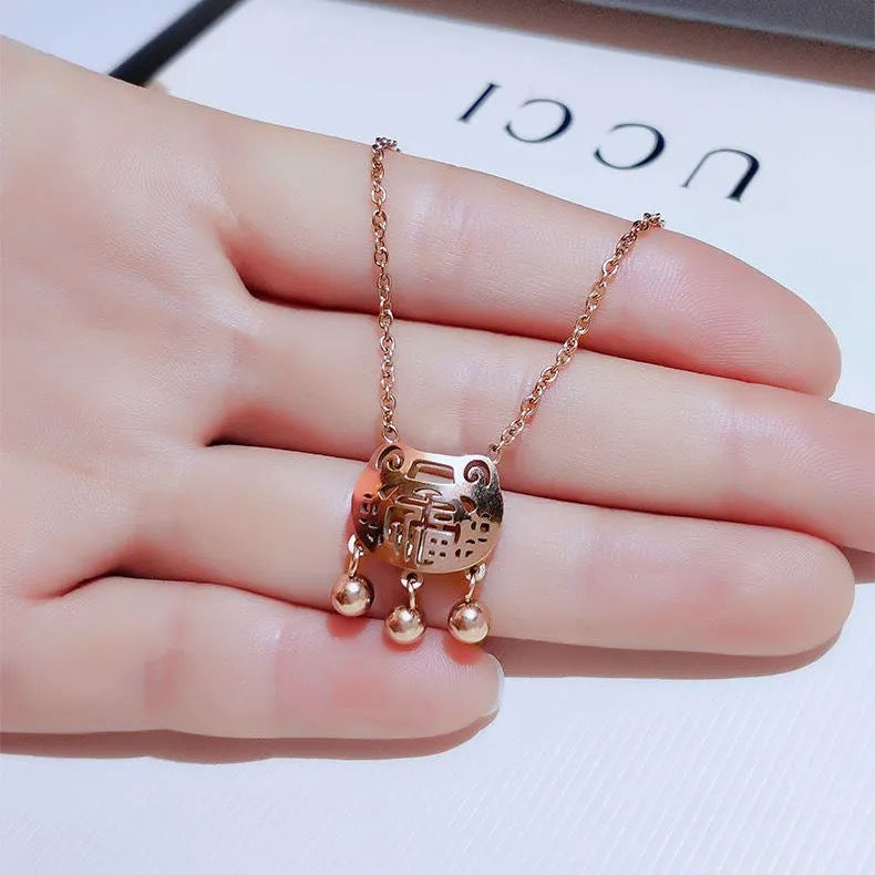 Vintage Chinese Style Geometric Pendant Necklace for Women in Titanium Steel with Plated Finish and O-Chain