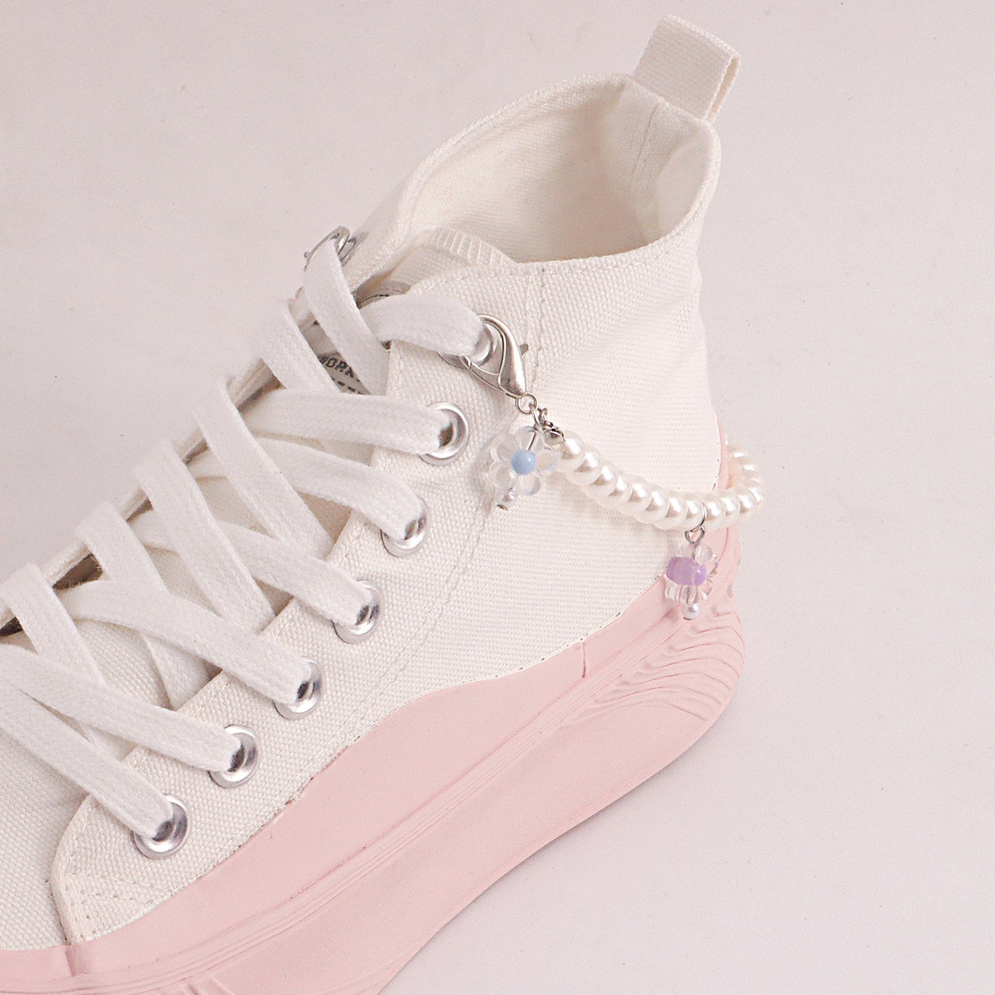 Women's Geometric Alloy Anklet with Floral Pendant Fashion Foot Jewelry
