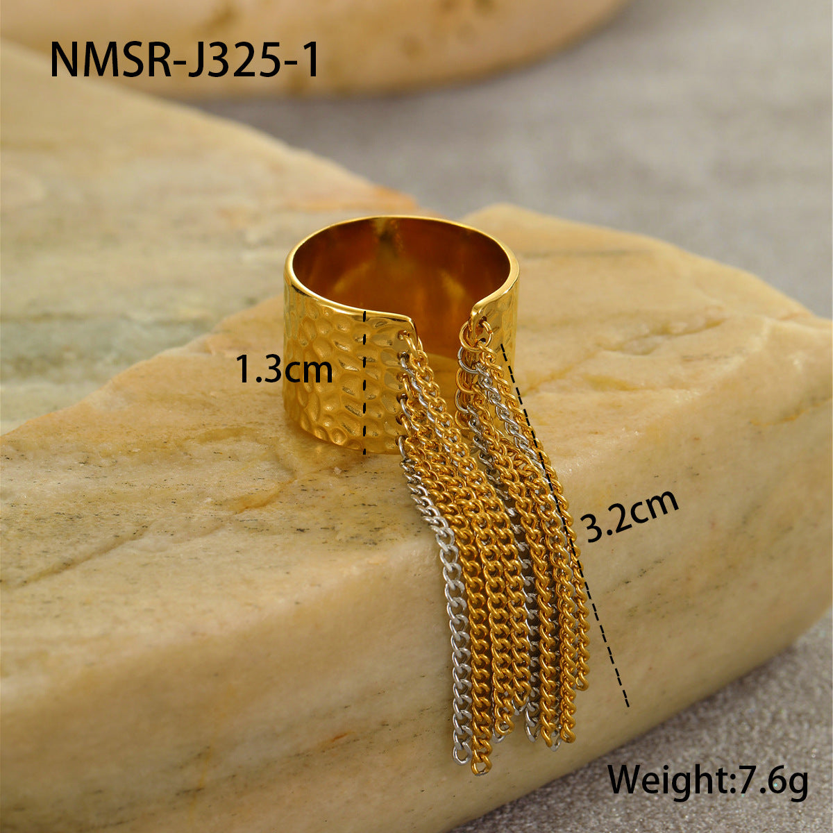 Anello regolabile di lusso da donna in acciaio al titanio con geometria e nappa, finitura placcata ipoallergenica