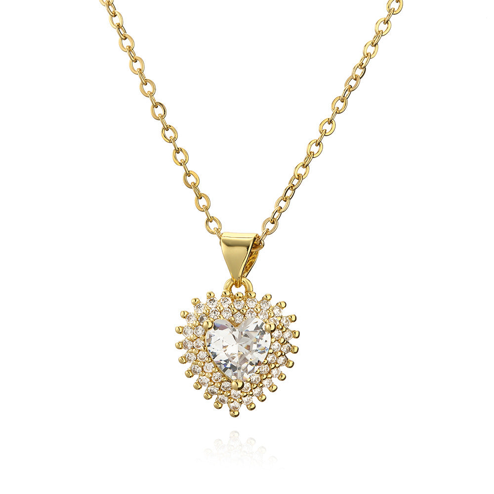 Elegante collana con pendente a cuore in zirconia in rame da donna con design geometrico minimalista e delicata catenina per clavicola