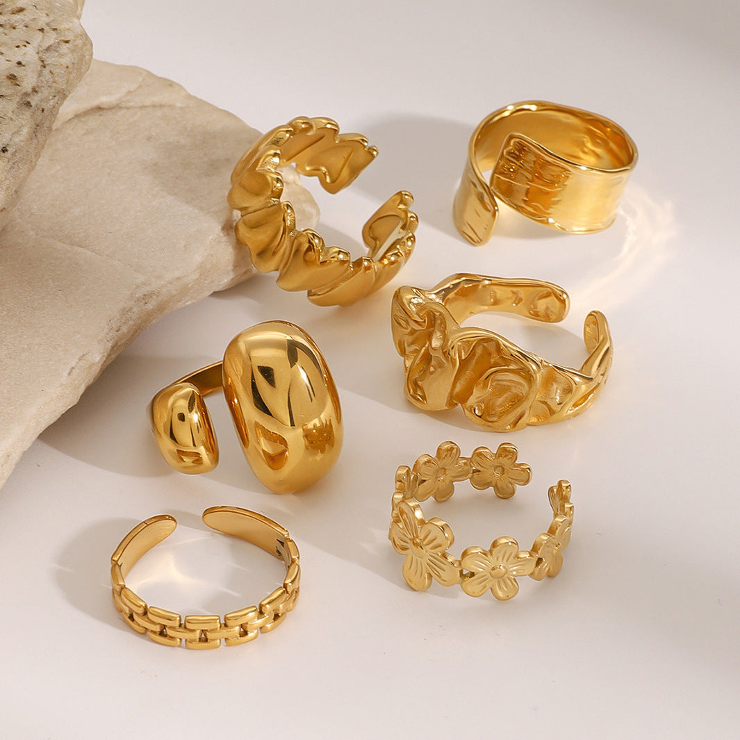 Anello Vintage a Cuore in Acciaio Inossidabile con Finitura Placcata per Donna Accessorio di Moda Geometrico Minimalista