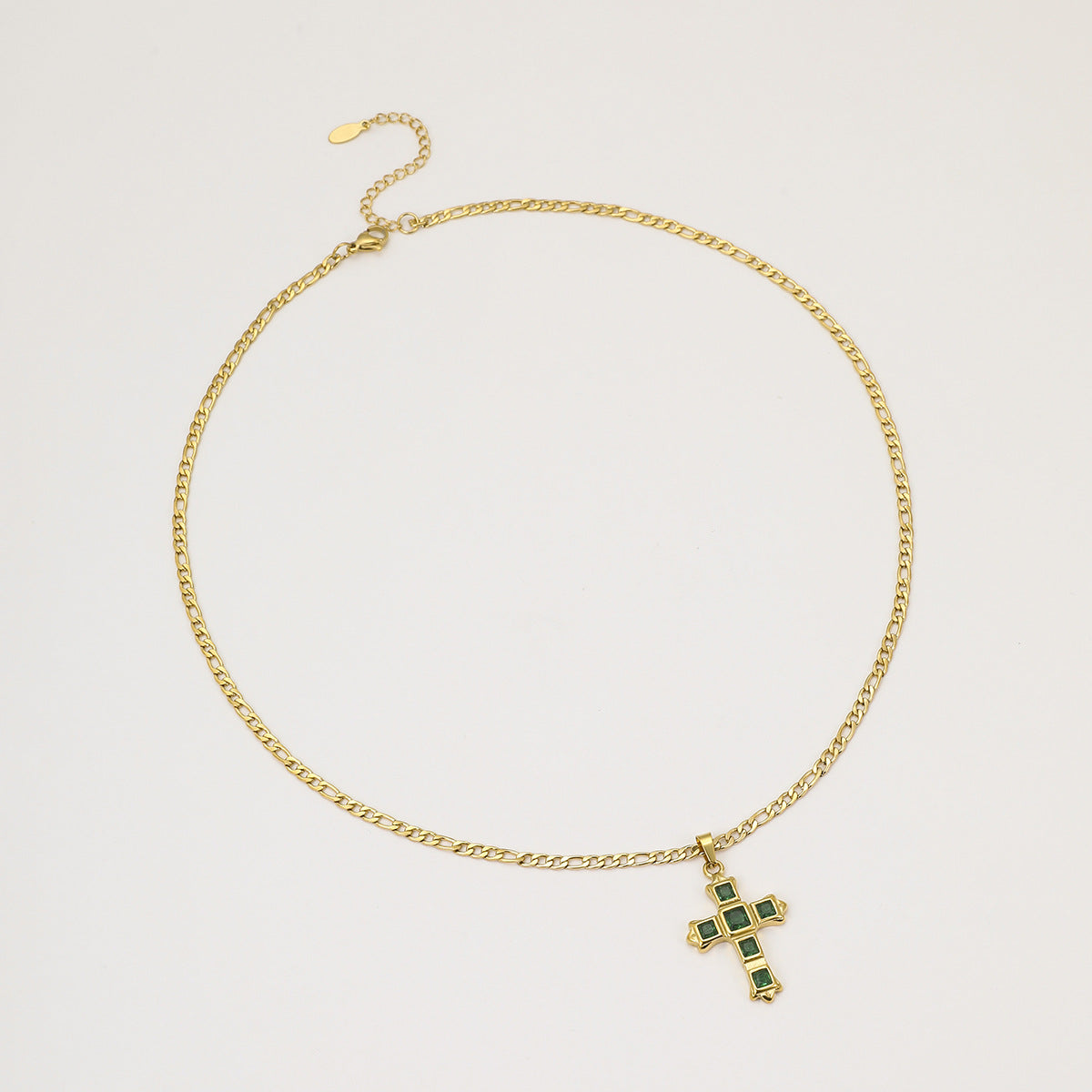 Collana con ciondolo a croce geometrica di moda in acciaio inossidabile placcato oro 18 carati per donna