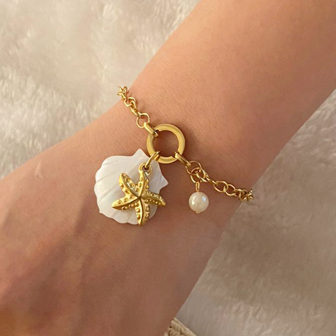 Fashion OL Stainless Steel Starfish and Turtle Bracelet with Plating Finish for Women
