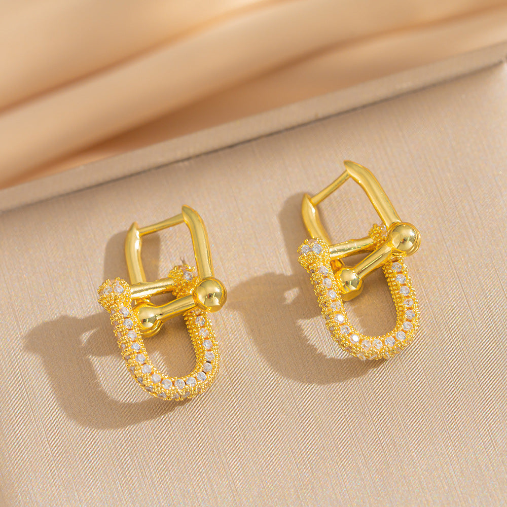 Light Luxury Fashion Double Ring U-Shape Horseshoe Copper Zircon PVD Gold Plated Pendant Titanium Steel O-Chain Necklace for Women