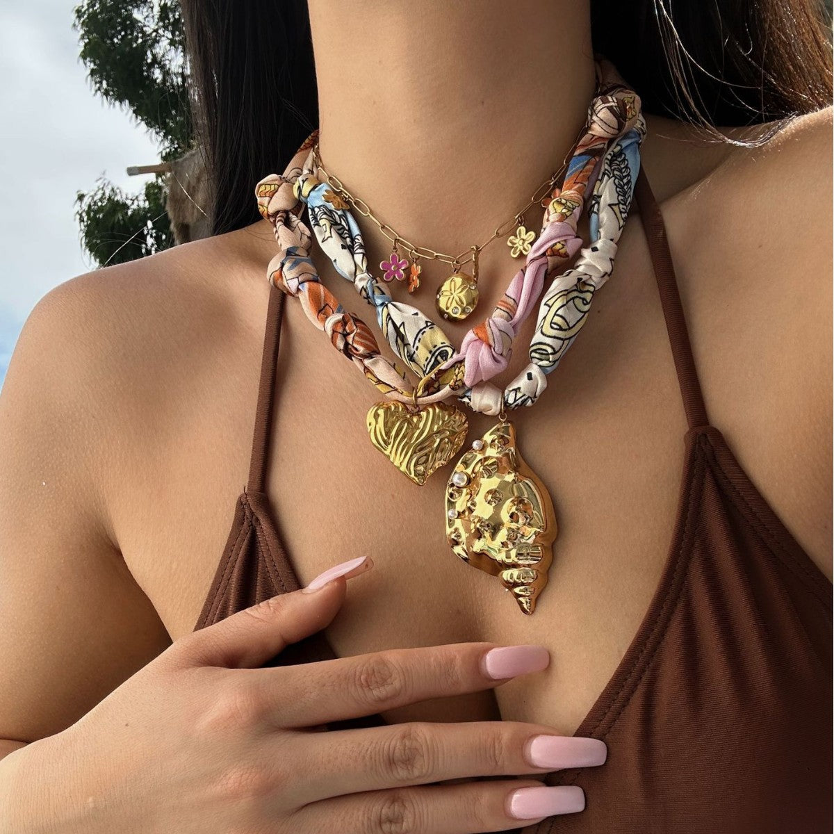 Casual 18K Gold Plated Geometric Animal Stainless Steel Pendant Necklace with Conch Element