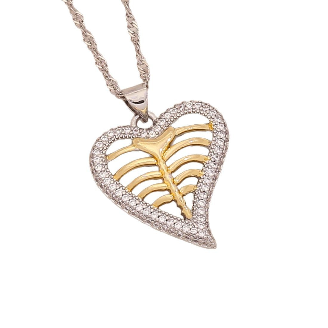 Fashionable Heart-Shaped Copper Pendant Necklace with Gold-Tone Accents for Women