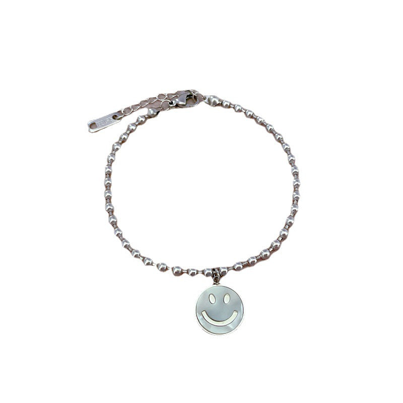 Retro Minimalist Round Disc Smile Shell Bead Bracelet for Women in Titanium Steel with Gold Plating and Wavy Texture