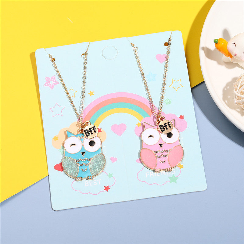 Collar con colgante de búho de dibujos animados para niños, de aleación con acabado de esmalte, cadena cruzada ajustable en forma de corazón, tono oro rosa, joyas de amistad para mejores amigos