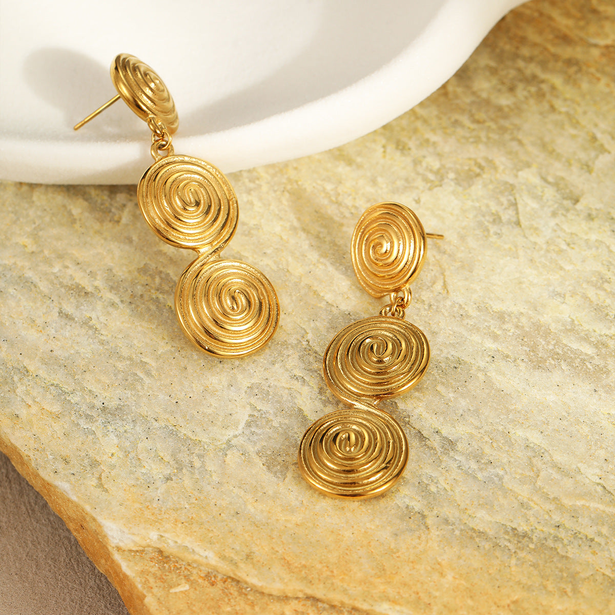 Aretes de aro circulares geométricos de acero inoxidable con acabado chapado para mujer