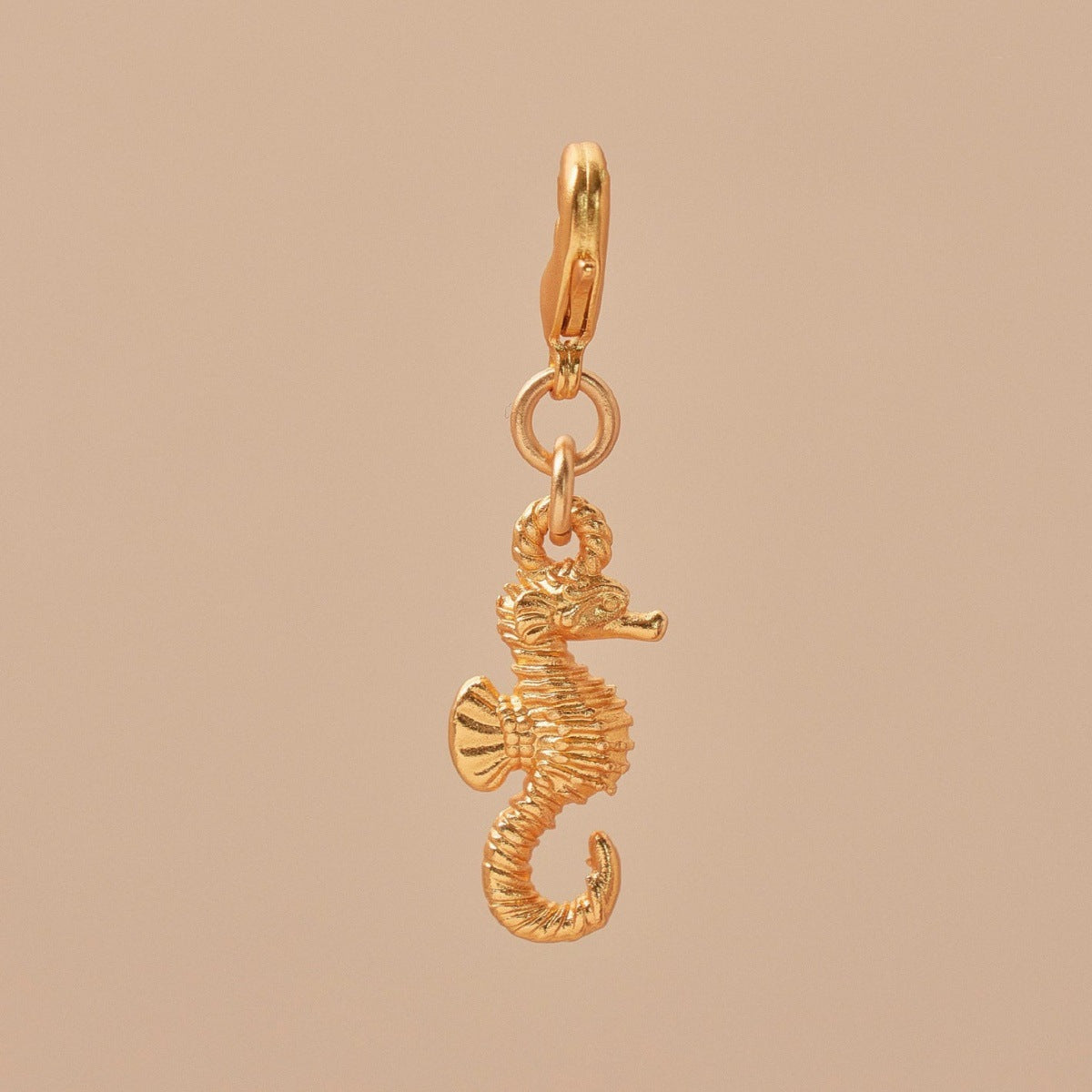 Vintage 18K Gold Plated Stainless Steel Airplane Pendant Charm Bar PVD