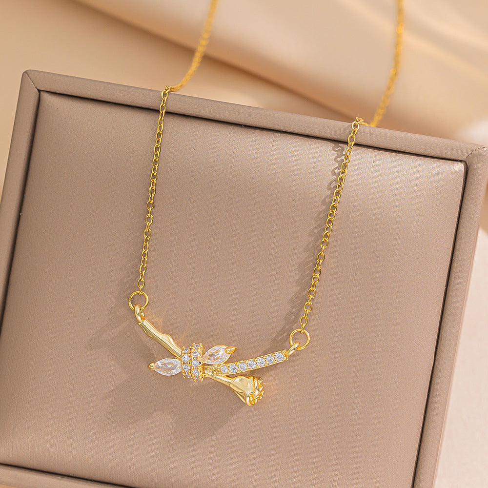 Minimalist Geometric Titanium Steel Necklace for Women with Gold Plating Locket Chain Fashion Accessory