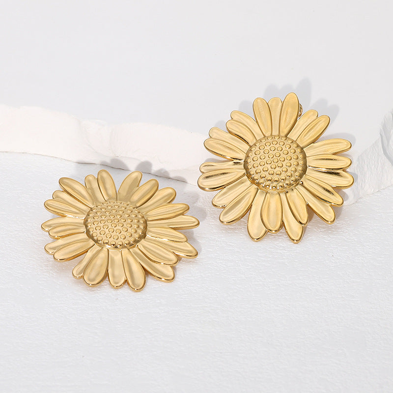 Sweet and Fresh Sunflower-Shaped Earrings in Stainless Steel with 18K Gold Plating for Women