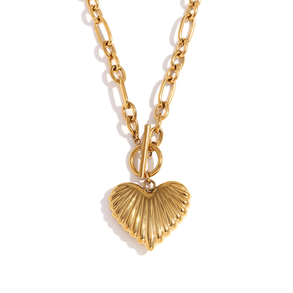 Fashionable Heart-Shaped Stainless Steel Necklace with 18K Gold Plating for Women