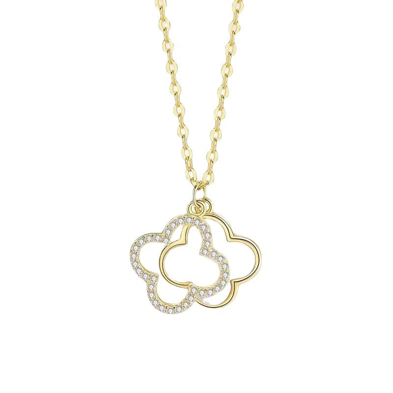 Minimalist Clover-Shaped Mother-of-Pearl Pendant Necklace for Women in Titanium Steel with Plated Finish